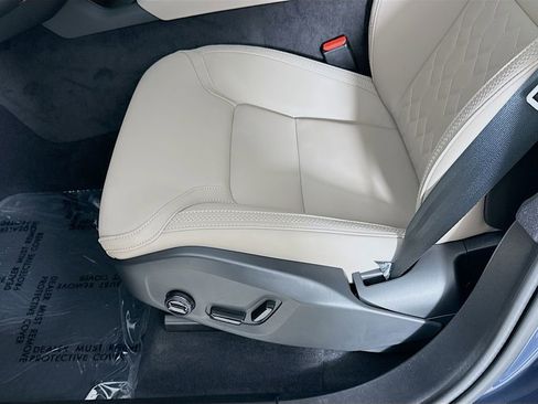 New 2026 Volvo XC90 B6 Plus w/ Protection Package Premier AWD/4WD image 20