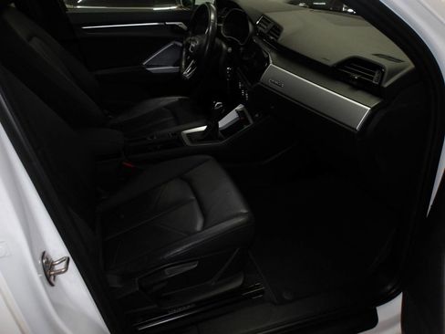 Used 2019 Audi Q3 2.0T Premium image 27