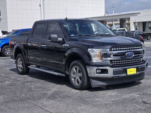 Used 2020 Ford F150 XLT w/ Equipment Group 302A Luxury image 3