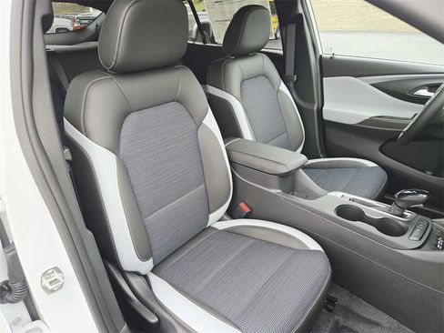 New 2026 Buick Envista Preferred image 15