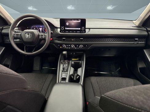 Used 2023 Honda Accord EX image 14