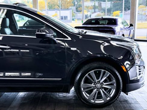 Used 2024 Cadillac XT5 Premium Luxury image 17