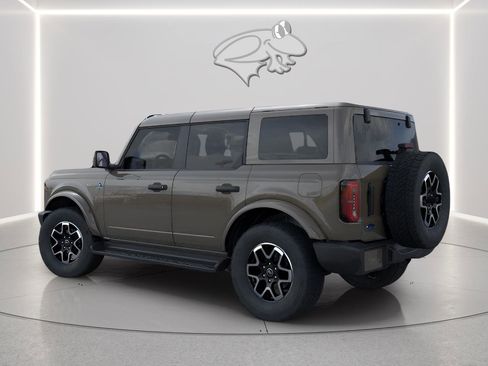 New 2026 Ford Bronco Outer Banks AWD/4WD image 4