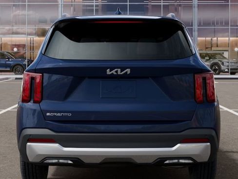 New 2026 Kia Sorento S FWD image 13