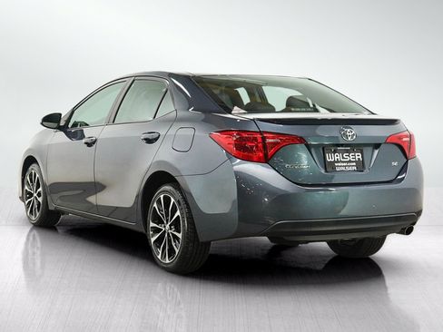 Used 2017 Toyota Corolla SE w/ Carpet Mat Package (TMS) FWD image 3