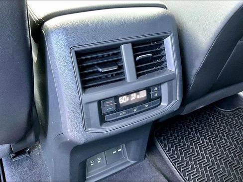 Certified 2023 Volkswagen Atlas SE AWD/4WD image 18