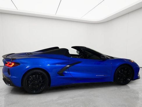 Used 2025 Chevrolet Corvette Stingray Preferred Conv RWD image 60