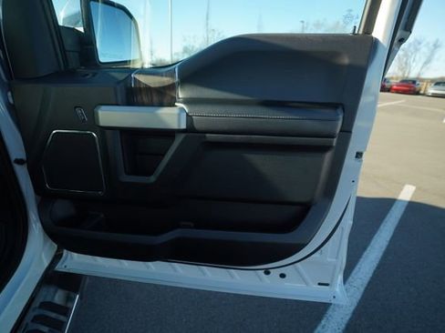 Used 2018 Ford F150 Lariat image 20