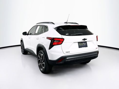 Used 2024 Chevrolet Trax RS w/ Driver Confidence Package image 5