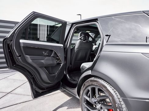 Used 2025 Land Rover Range Rover Sport Dynamic SE image 26