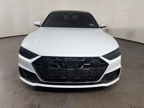 Used 2024 Audi A7 3.0T Prestige image 2