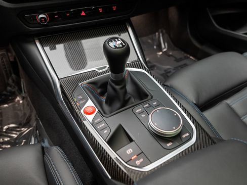 Used 2025 BMW M2 RWD image 57