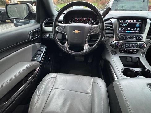 Used 2018 Chevrolet Tahoe LT w/ Luxury Package image 17