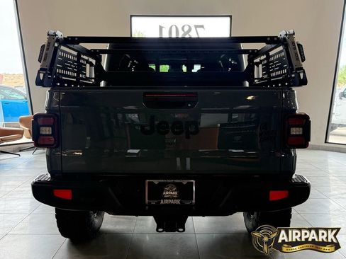 New 2025 Jeep Gladiator Sport AWD/4WD image 6