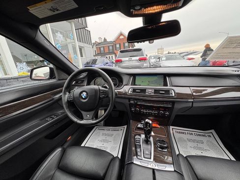 Used 2014 BMW 750Li xDrive AWD/4WD image 17