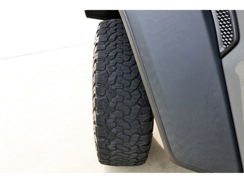Used 2021 Jeep Wrangler Rubicon AWD/4WD image 29