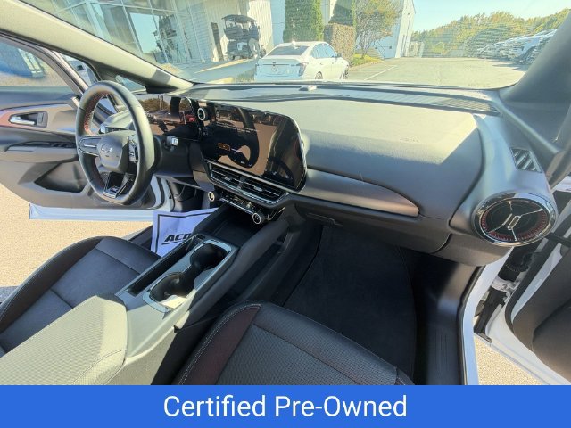 Certified 2024 Chevrolet Equinox EV RS FWD image 33