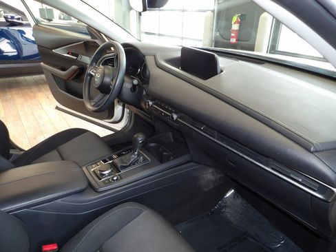 Certified 2023 MAZDA CX-30 AWD 2.5 S image 13