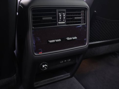 Used 2026 Porsche Cayenne Coupe AWD/4WD image 20