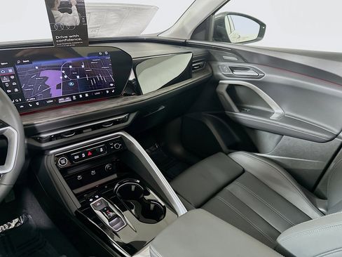 Used 2025 Audi Q5 Premium Plus image 23