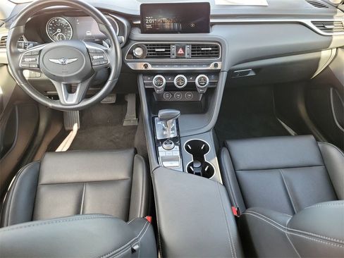 Used 2023 Genesis G70 2.0T image 14