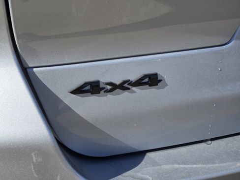 New 2025 Jeep Grand Cherokee L Altitude image 5