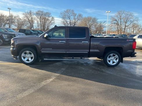 Used 2016 Chevrolet Silverado 1500 LTZ Z71 w/ LTZ Plus Package image 4