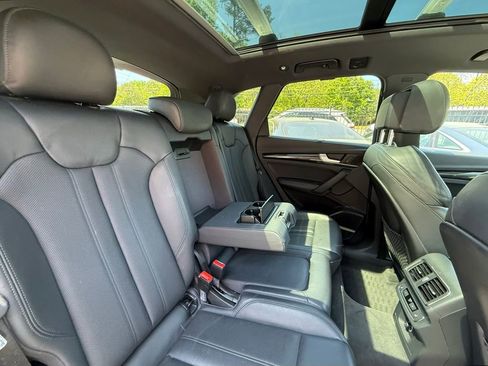 Used 2018 Audi SQ5 Prestige AWD/4WD image 35