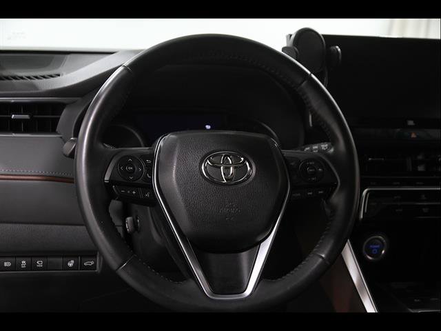 Used 2022 Toyota Venza Limited AWD/4WD image 7
