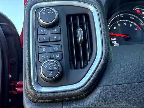 Used 2022 Chevrolet Silverado 1500 RST w/ Safety Package image 11