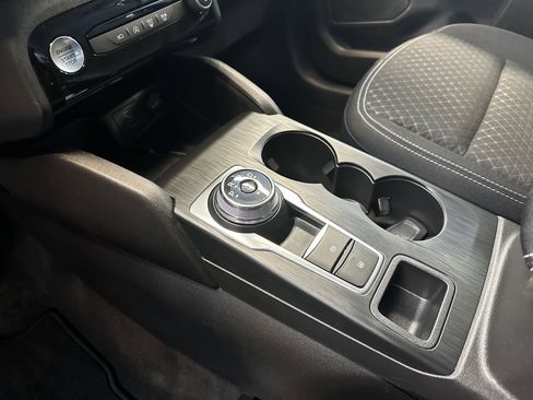 Used 2023 Ford Escape Active w/ Tech Pack #2 image 31