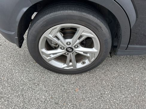 Used 2023 Hyundai Kona SEL FWD image 17