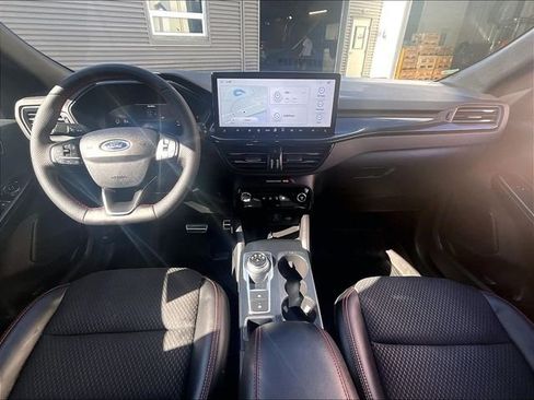 Used 2023 Ford Escape ST-Line Select w/ Tech Pack #2 AWD/4WD image 16