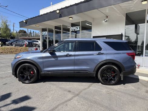Used 2021 Ford Explorer ST w/ ST Street Pack AWD/4WD image 3