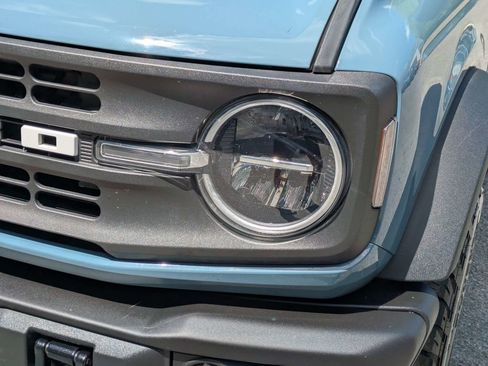 Used 2023 Ford Bronco Black Diamond AWD/4WD image 9