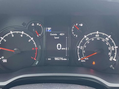 Used 2023 Toyota 4Runner SR5 image 15