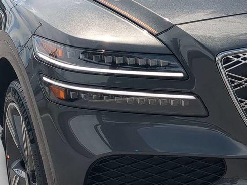 Certified 2026 Genesis GV80 3.5T Prestige AWD/4WD image 10
