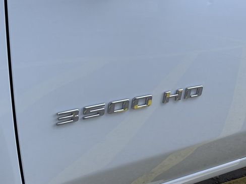 New 2026 Chevrolet Silverado 3500 LT w/ Convenience Package AWD/4WD image 11