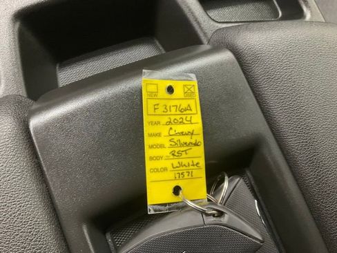 Used 2024 Chevrolet Silverado 1500 RST image 20