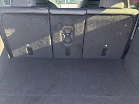 Used 2026 Tesla Model Y 2WD image 32