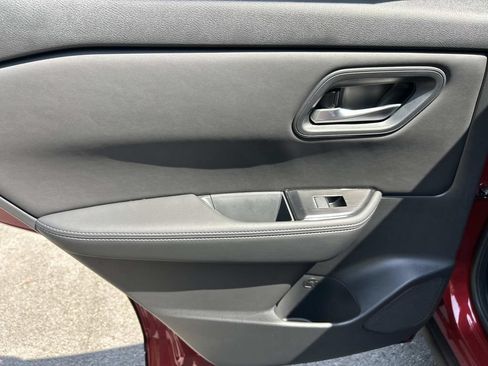 New 2026 Nissan Rogue SV AWD/4WD image 21