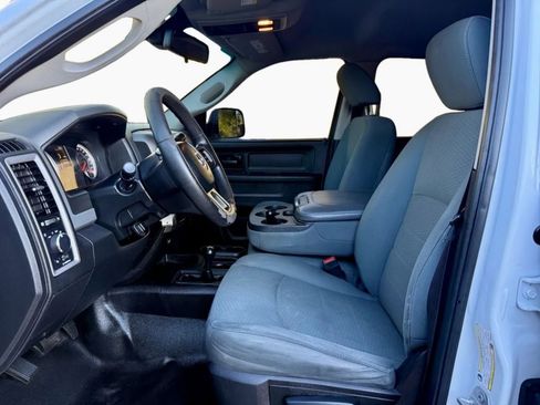 Used 2016 RAM 3500 Tradesman w/ Popular Equipment Group image 11