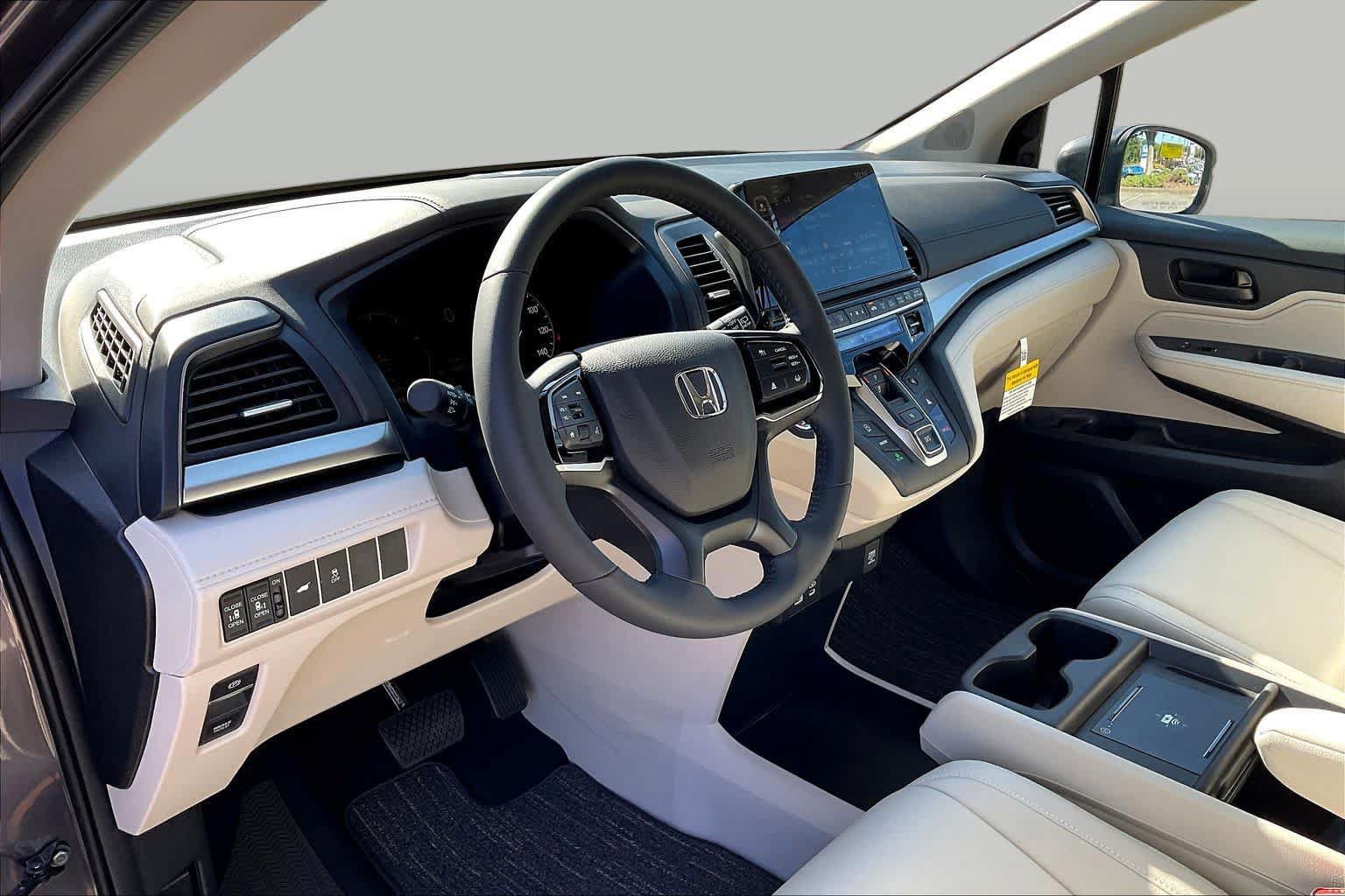 New 2027 Honda Odyssey EX-L image 8