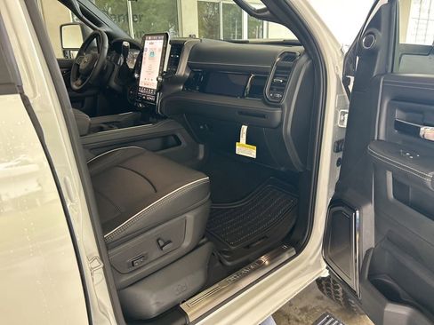 New 2026 RAM 3500 Limited image 30