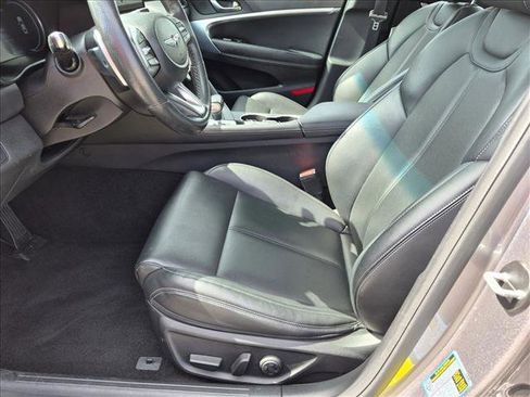 Used 2022 Genesis G70 2.0T AWD/4WD image 15