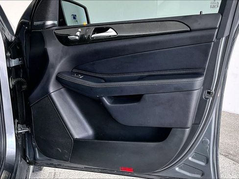 Used 2018 Mercedes-Benz GLE 350 4MATIC image 26