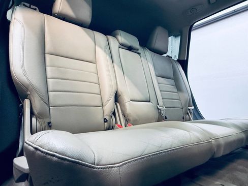 Used 2014 Ford Escape Titanium w/ Equipment Group 401A image 10