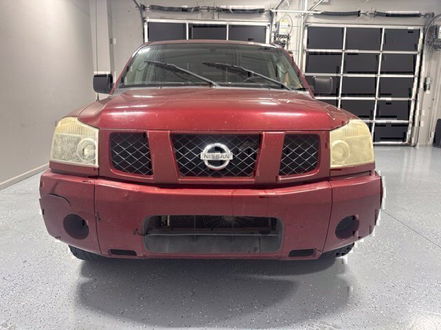 Used 2004 Nissan Titan XE w/ (PRF) Preferred Pkg RWD image 3