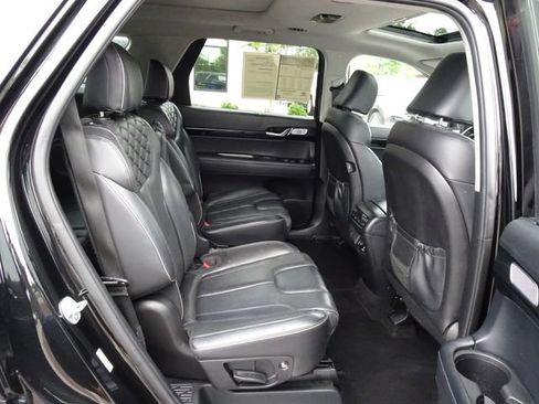 Used 2021 Hyundai Palisade Limited AWD/4WD image 19
