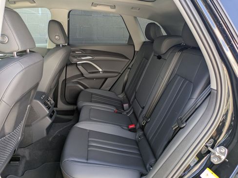 New 2026 Audi Q5 Premium Plus AWD/4WD image 15